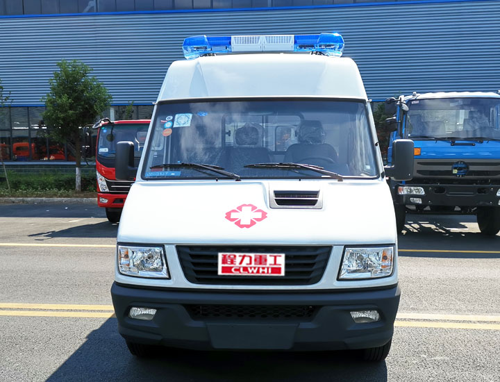 依維柯得意救護(hù)車(chē)