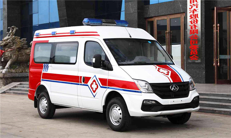 上汽大通V80短軸救護(hù)車(chē)
